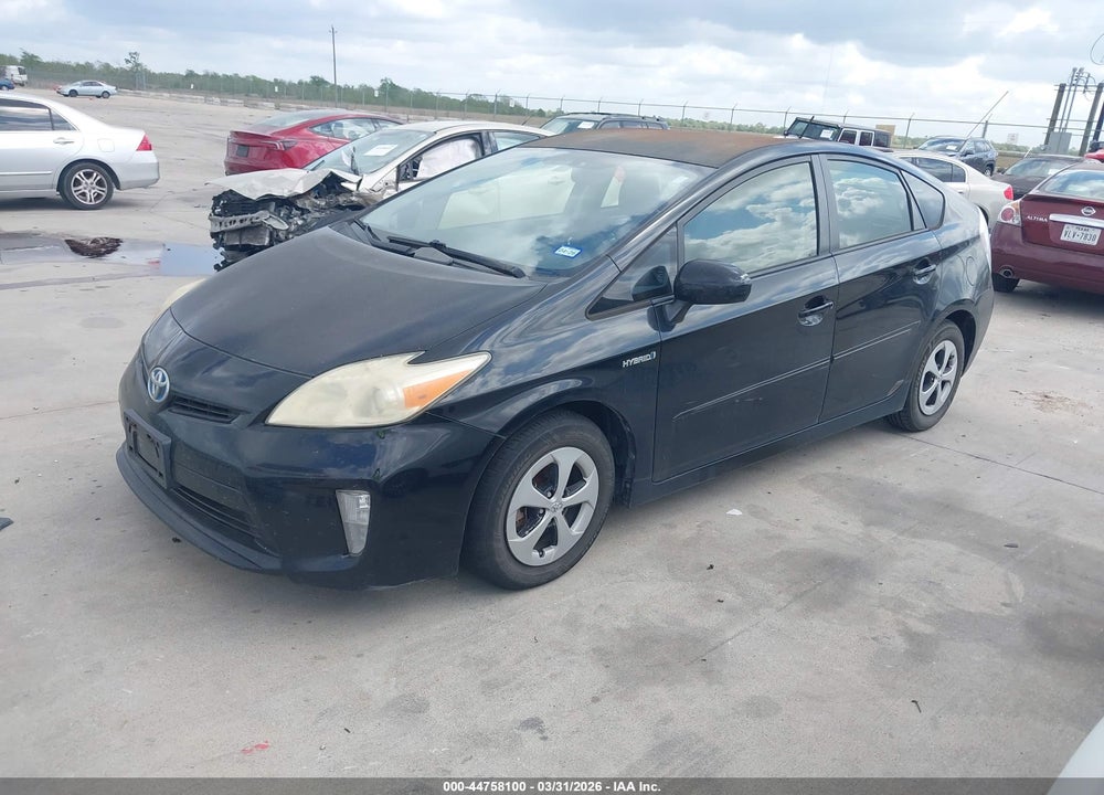 2014 TOYOTA PRIUS THREE VIN: JTDKN3DU2E1750445