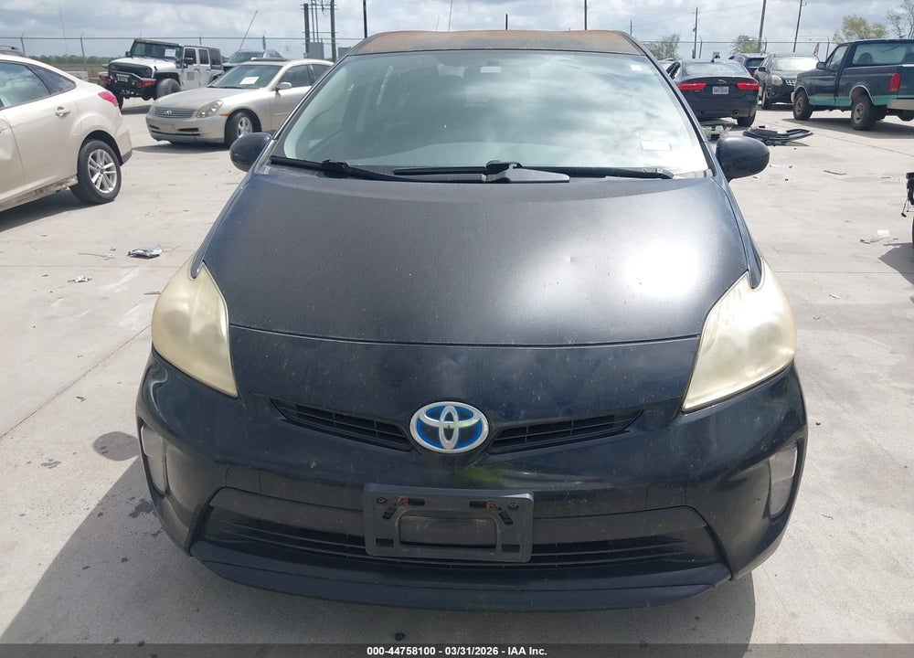 2014 TOYOTA PRIUS THREE VIN: JTDKN3DU2E1750445