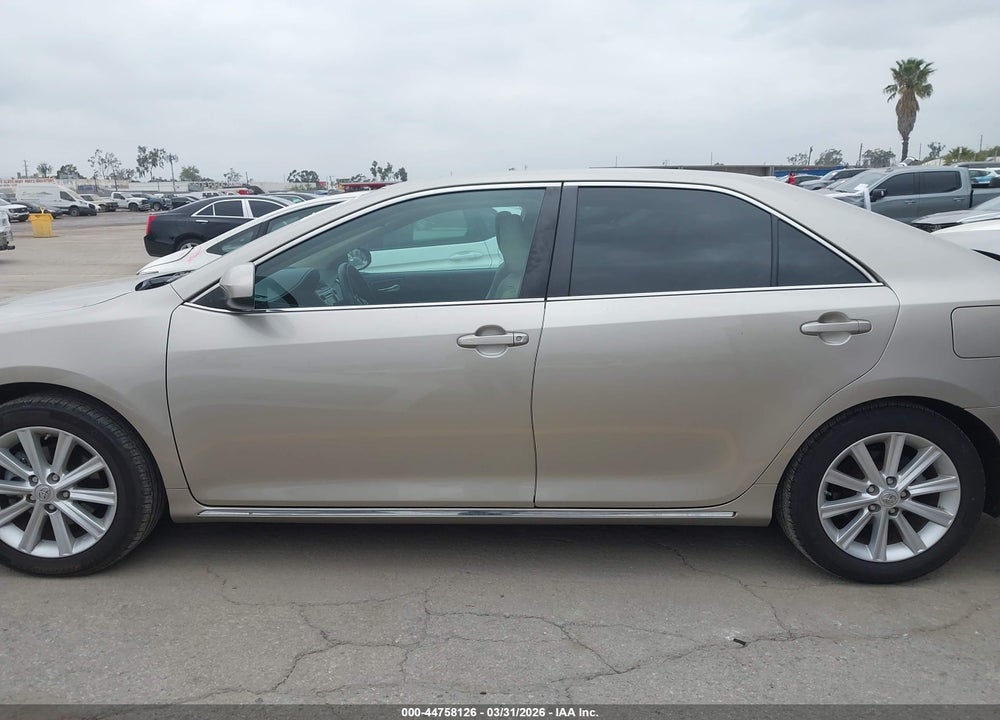 2013 TOYOTA CAMRY XLE VIN: 4T4BF1FK3DR294337