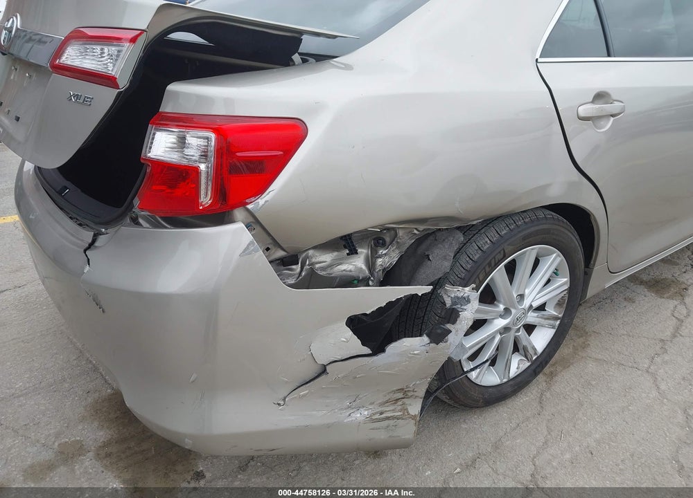 2013 TOYOTA CAMRY XLE VIN: 4T4BF1FK3DR294337