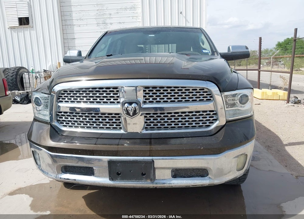 2013 RAM 1500 LAIE VIN: 1C6RR7VT9DS662783