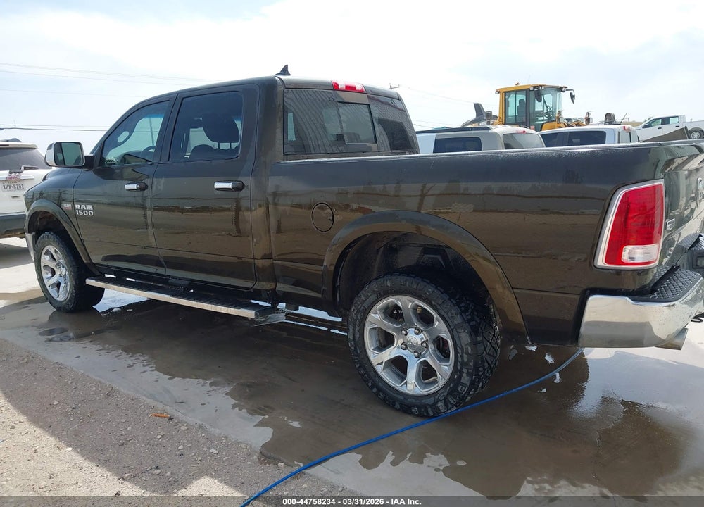 2013 RAM 1500 LAIE VIN: 1C6RR7VT9DS662783