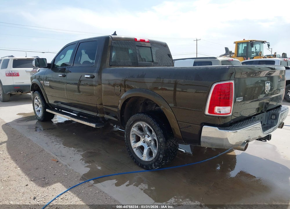 2013 RAM 1500 LAIE VIN: 1C6RR7VT9DS662783