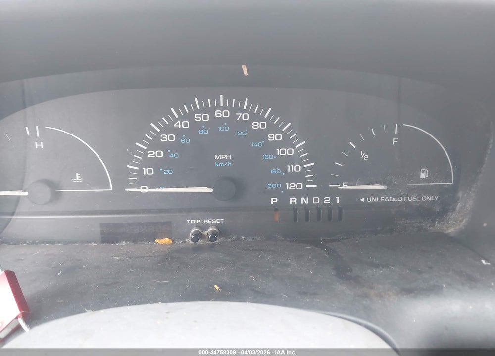 1997 PLYMOUTH VOYAGER VIN: 2P4FP2531VR395397