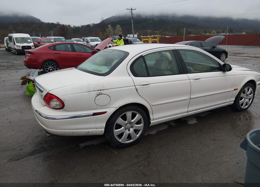 2006 JAGUAR X-TYPE 3.0 VIN: SAJWA51A56WJ02025