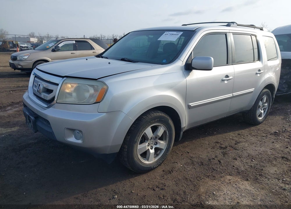 2011 HONDA PILOT EX-L VIN: 5FNYF4H53BB017890