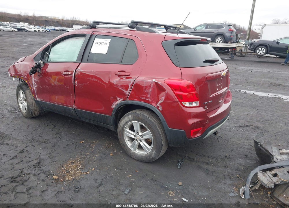 2022 CHEVROLET TRAX AWD LT VIN: KL7CJPSM4NB558154