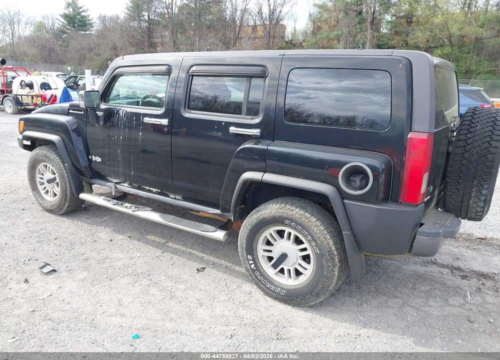 2006 HUMMER H3 SUV VIN: 5GTDN136768205455