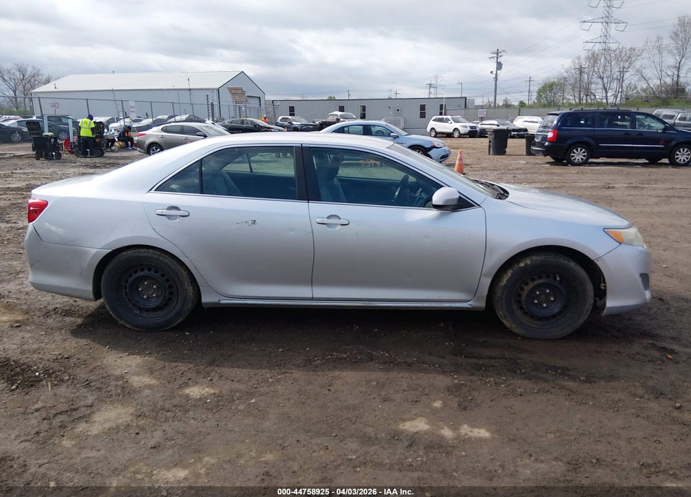 2013 TOYOTA CAMRY LE VIN: 4T1BF1FK4DU224663