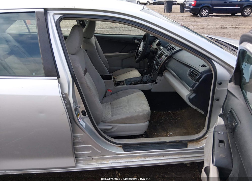 2013 TOYOTA CAMRY LE VIN: 4T1BF1FK4DU224663