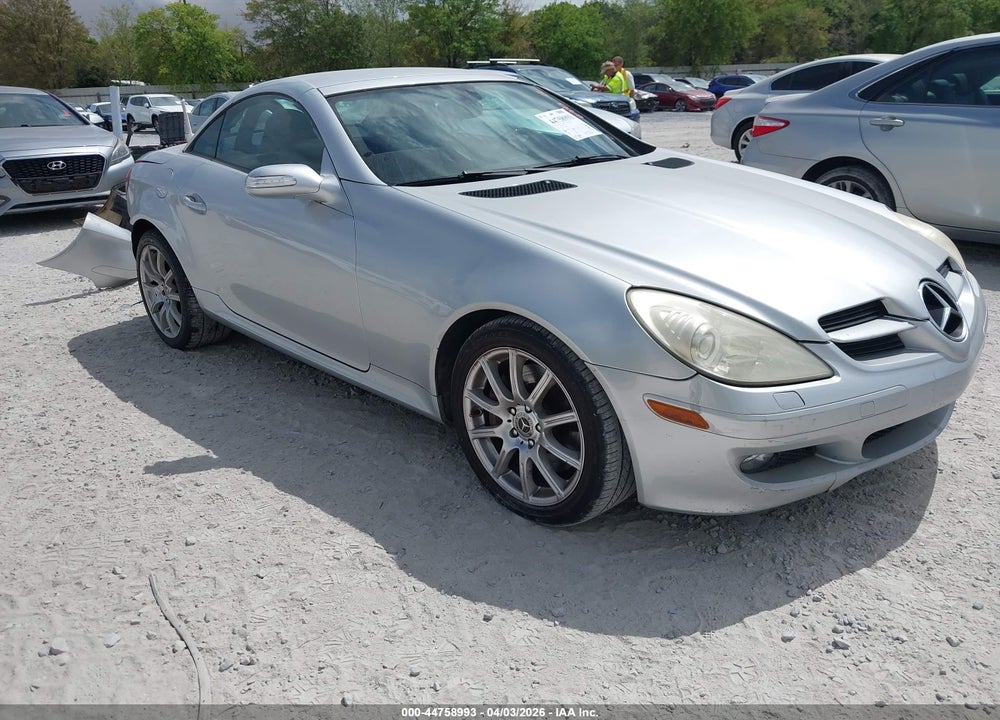 2005 MERCEDES-BENZ SLK 350 VIN: WDBWK56FX5F050209