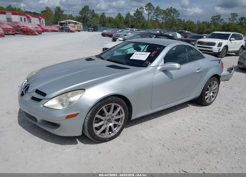 2005 MERCEDES-BENZ SLK 350 VIN: WDBWK56FX5F050209