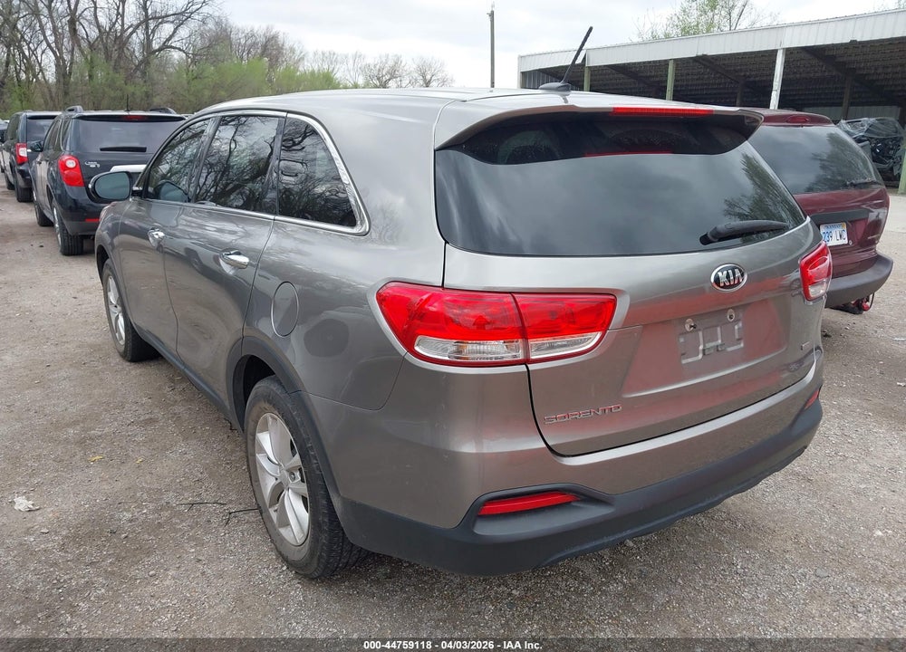 2017 KIA SORENTO 2.4L L VIN: 5XYPG4A32HG302387