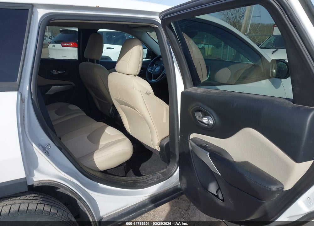 2017 JEEP CHEROKEE SPORT VIN: 1C4PJMAB2HW579407