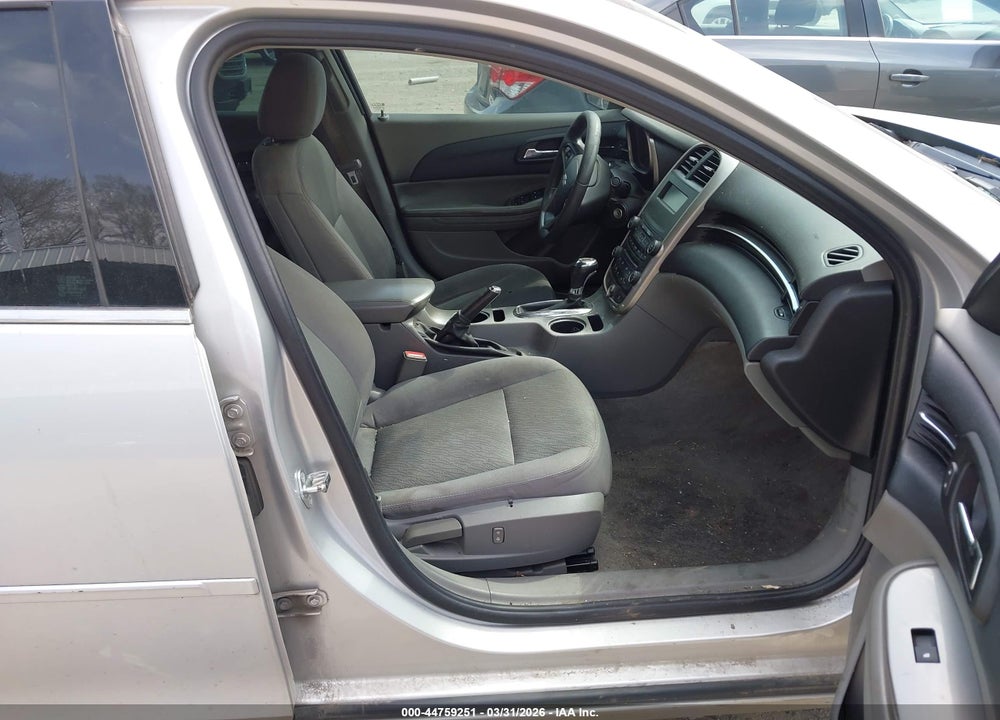 2015 CHEVROLET MALIBU LS VIN: 1G11B5SL8FF286097
