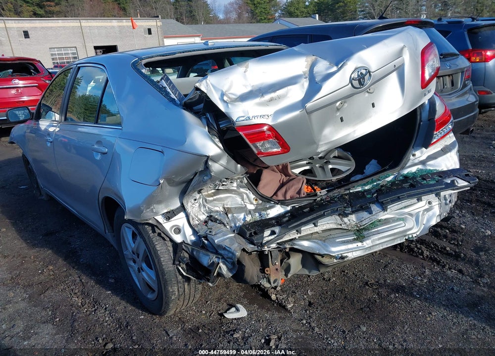 2011 TOYOTA CAMRY LE VIN: 4T1BF3EK5BU594420