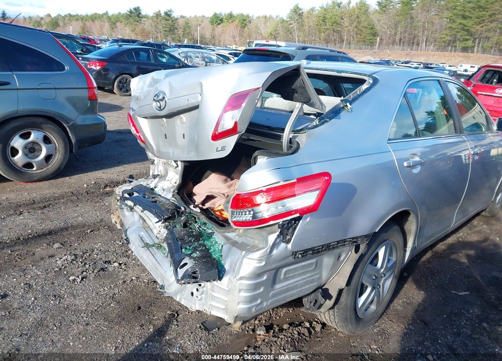 2011 TOYOTA CAMRY LE VIN: 4T1BF3EK5BU594420