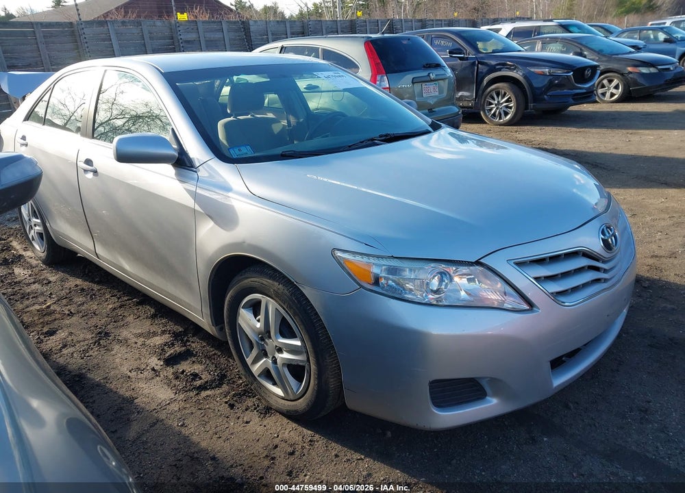 2011 TOYOTA CAMRY LE VIN: 4T1BF3EK5BU594420