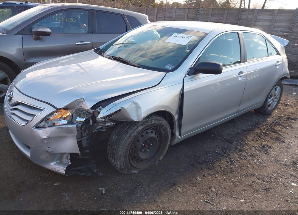 2011 TOYOTA CAMRY LE VIN: 4T1BF3EK5BU594420
