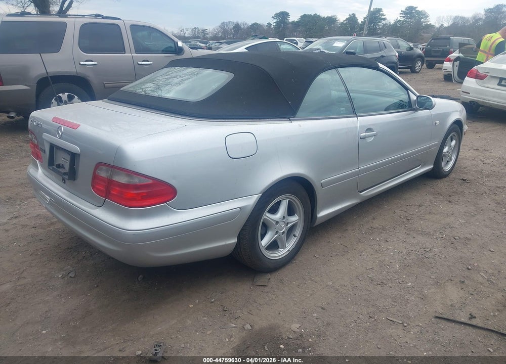 1999 MERCEDES-BENZ CLK 320 VIN: WDBLK65G9XT006936