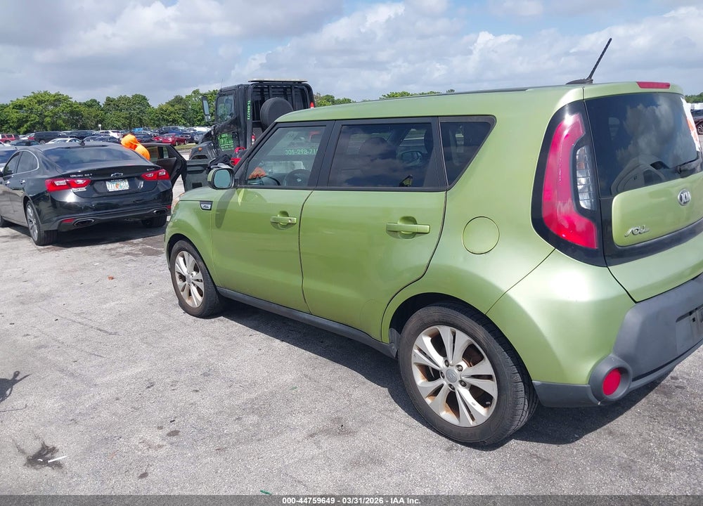 2015 KIA SOUL + VIN: KNDJP3A5XF7802874