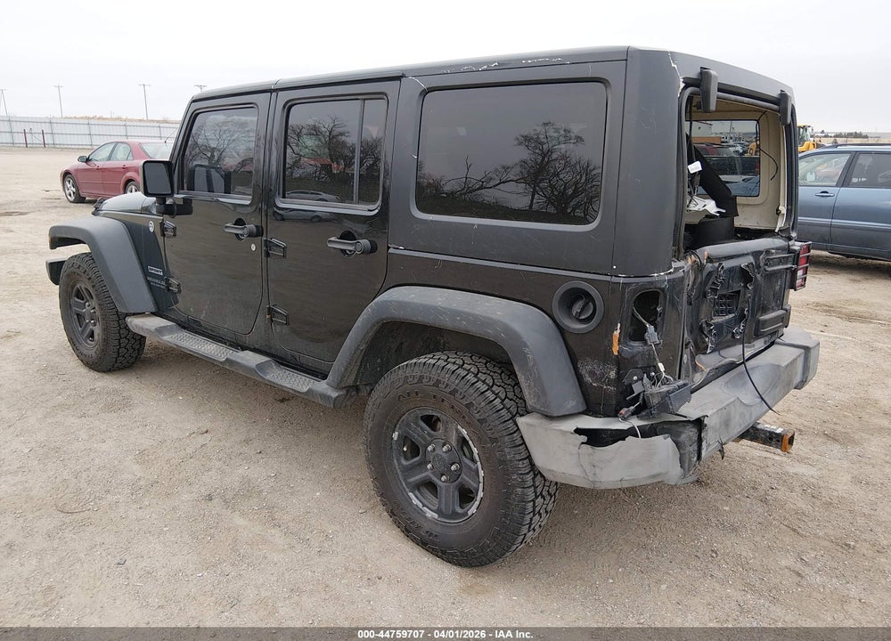 2015 JEEP WRANGLER UNLIMITED SPORT VIN: 1C4BJWDG3FL509684
