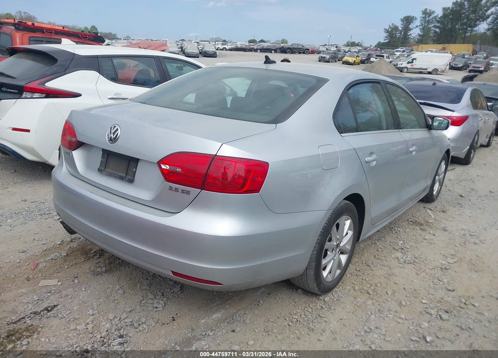 2013 VOLKSWAGEN JETTA SE VIN: 3VWDP7AJ9DM362860