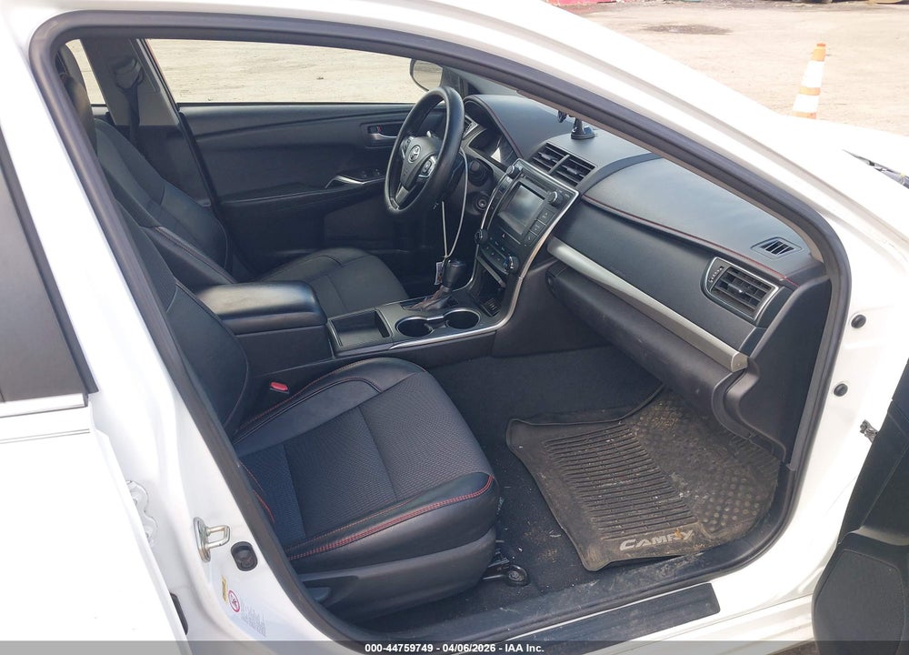 2017 TOYOTA CAMRY SE VIN: 4T1BF1FK1HU347634