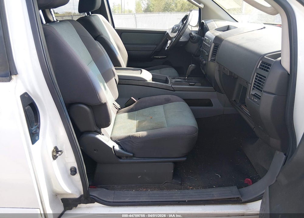 2007 NISSAN TITAN SE VIN: 1N6BA06A77N231588