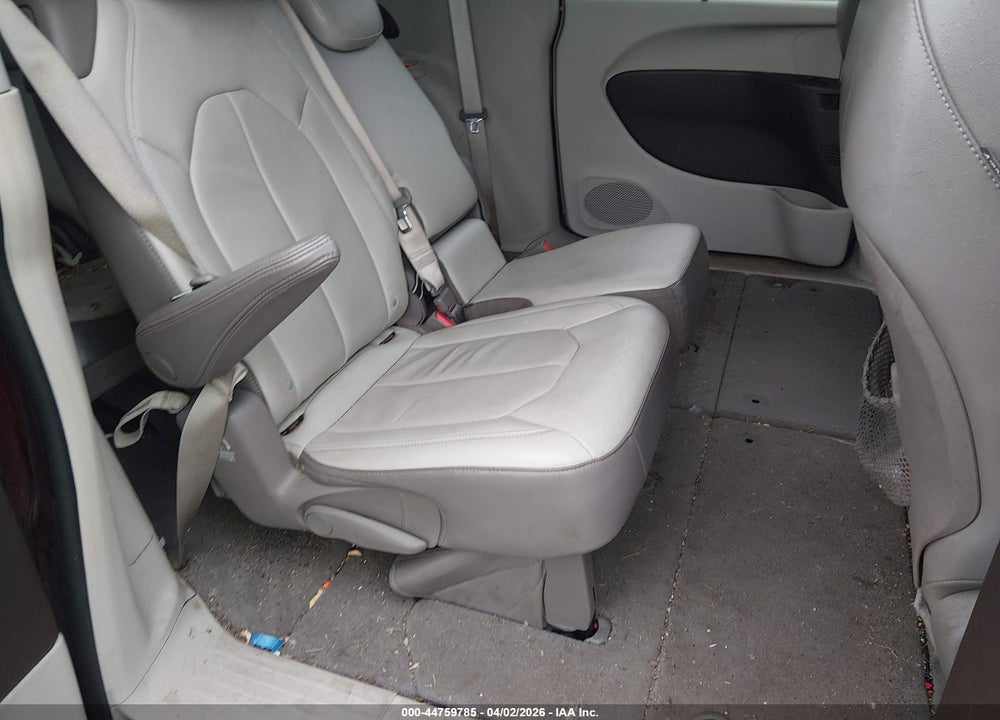 2017 CHRYSLER PACIFICA TOURING-L VIN: 2C4RC1BG1HR510728