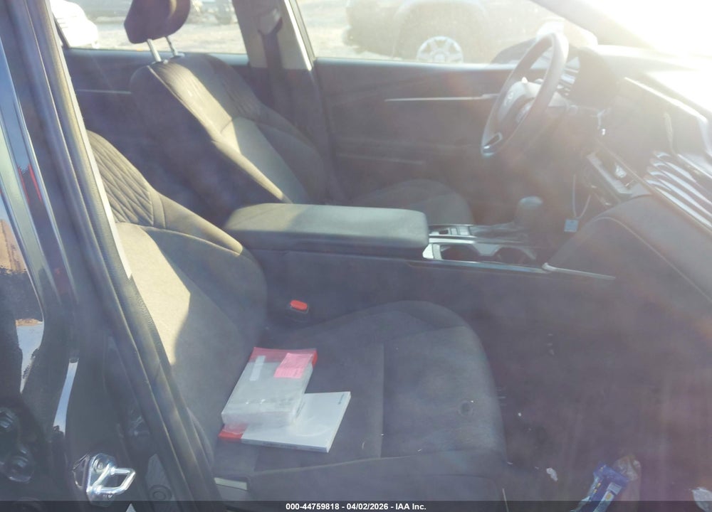 2025 TOYOTA CAMRY LE VIN: 4T1DAACK0SU052849