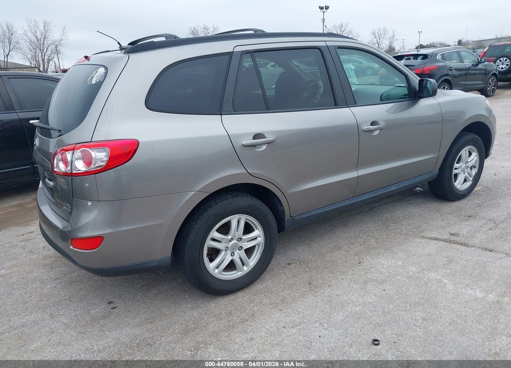 2011 HYUNDAI SANTA FE GLS VIN: 5XYZGDAB4BG018380