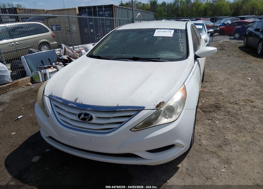 2011 HYUNDAI SONATA GLS VIN: 5NPEB4AC3BH307409