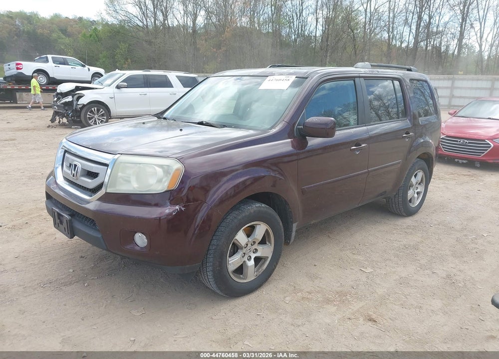 2011 HONDA PILOT EX-L VIN: 5FNYF3H57BB034587