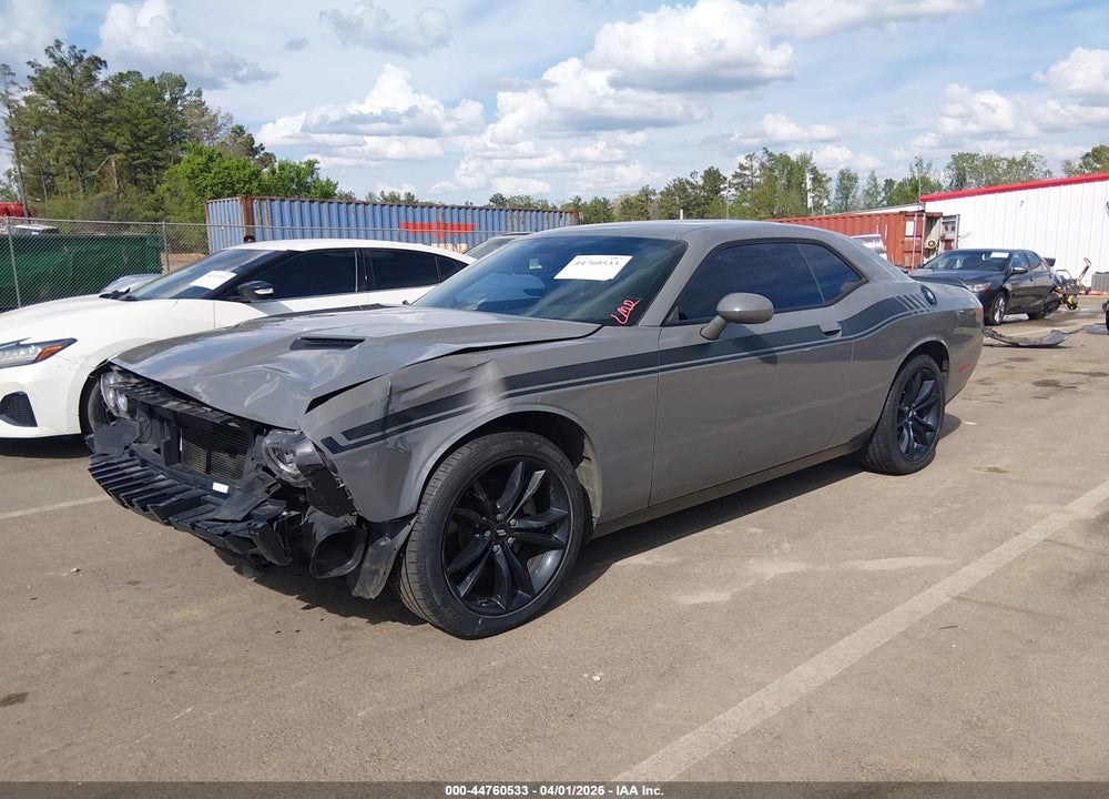 2018 DODGE CHALLENGER SXT PLUS VIN: 2C3CDZAG5JH177923