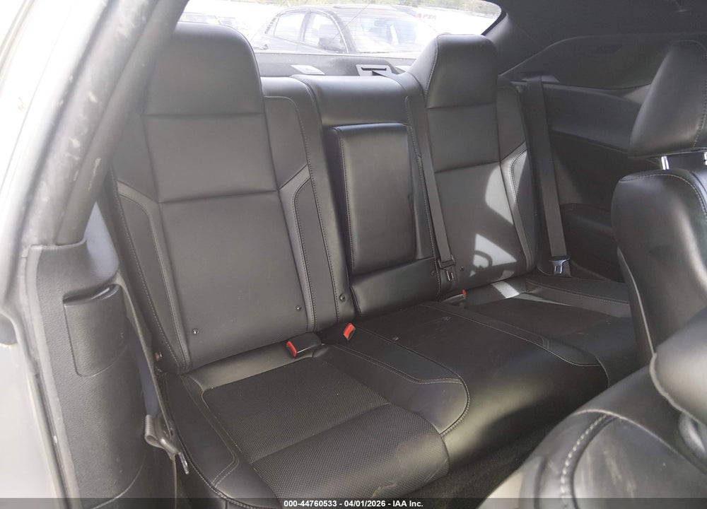 2018 DODGE CHALLENGER SXT PLUS VIN: 2C3CDZAG5JH177923