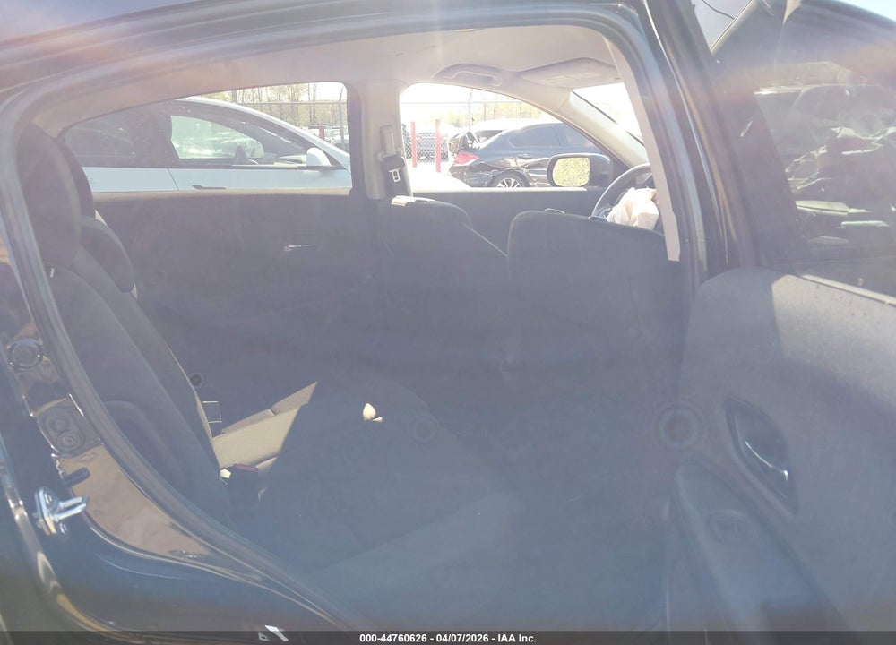 2022 HONDA HR-V VIN: 3CZRU6H33NM751119