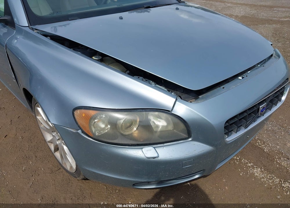 2007 VOLVO C70 T5 VIN: YV1MC68237J017164