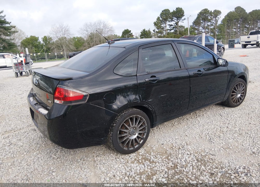 2011 FORD FOCUS SES VIN: 1FAHP3GN5BW102255