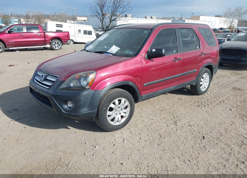2005 HONDA CR-V LX VIN: SHSRD78515U338304