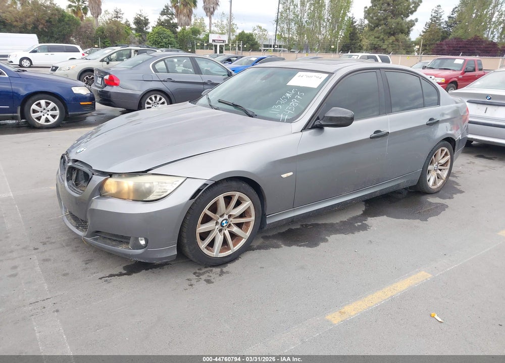 2010 BMW 328I VIN: WBAPH5C52AA438975