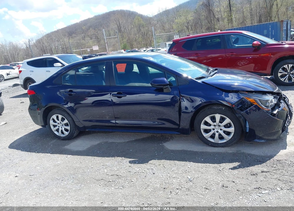 2025 TOYOTA COROLLA LE VIN: 5YFB4MDE4SP293632