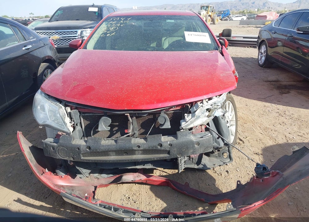 2014 TOYOTA CAMRY XLE VIN: 4T1BF1FK9EU728692