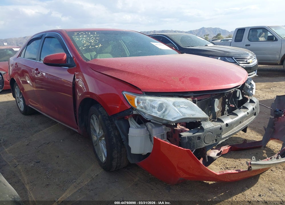 2014 TOYOTA CAMRY XLE VIN: 4T1BF1FK9EU728692