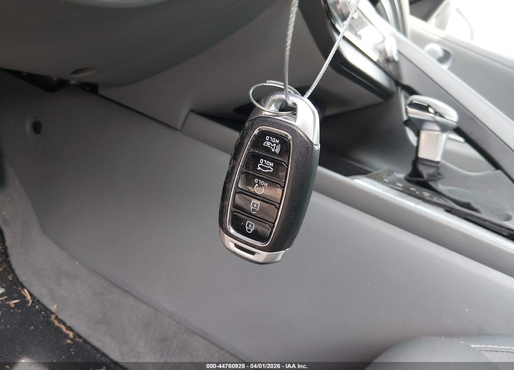 2022 HYUNDAI ELANTRA SEL VIN: 5NPLM4AG5NH068244
