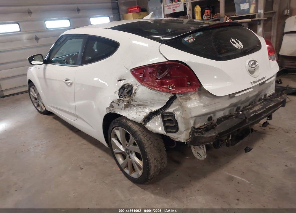 2017 HYUNDAI VELOSTER VIN: KMHTC6AD6HU307116