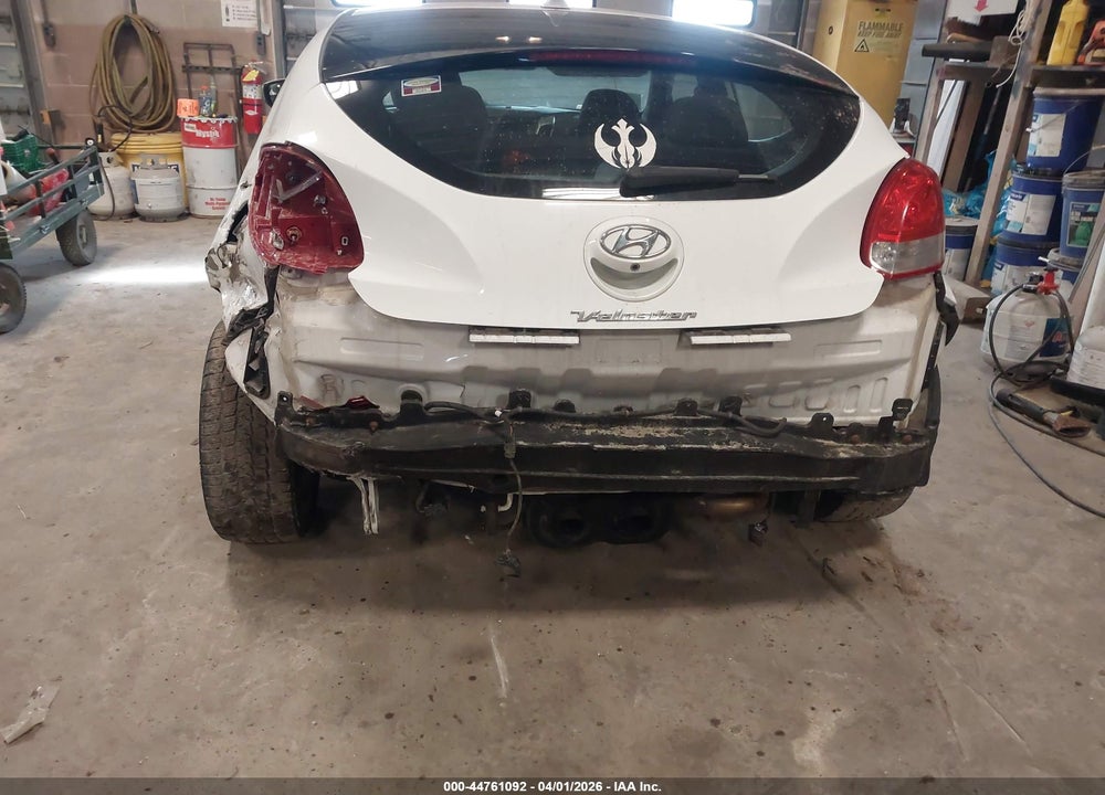 2017 HYUNDAI VELOSTER VIN: KMHTC6AD6HU307116