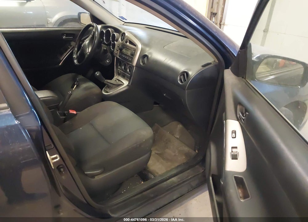 2008 TOYOTA MATRIX XR VIN: 2T1KR32EX8C711330