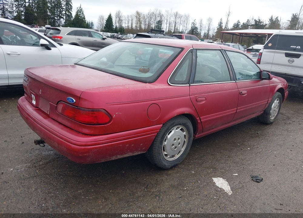 1995 FORD TAURUS GL/SE VIN: 1FALP52U5SG203357
