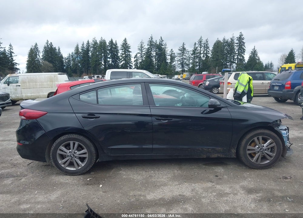 2018 HYUNDAI ELANTRA SEL VIN: KMHD84LF6JU467186